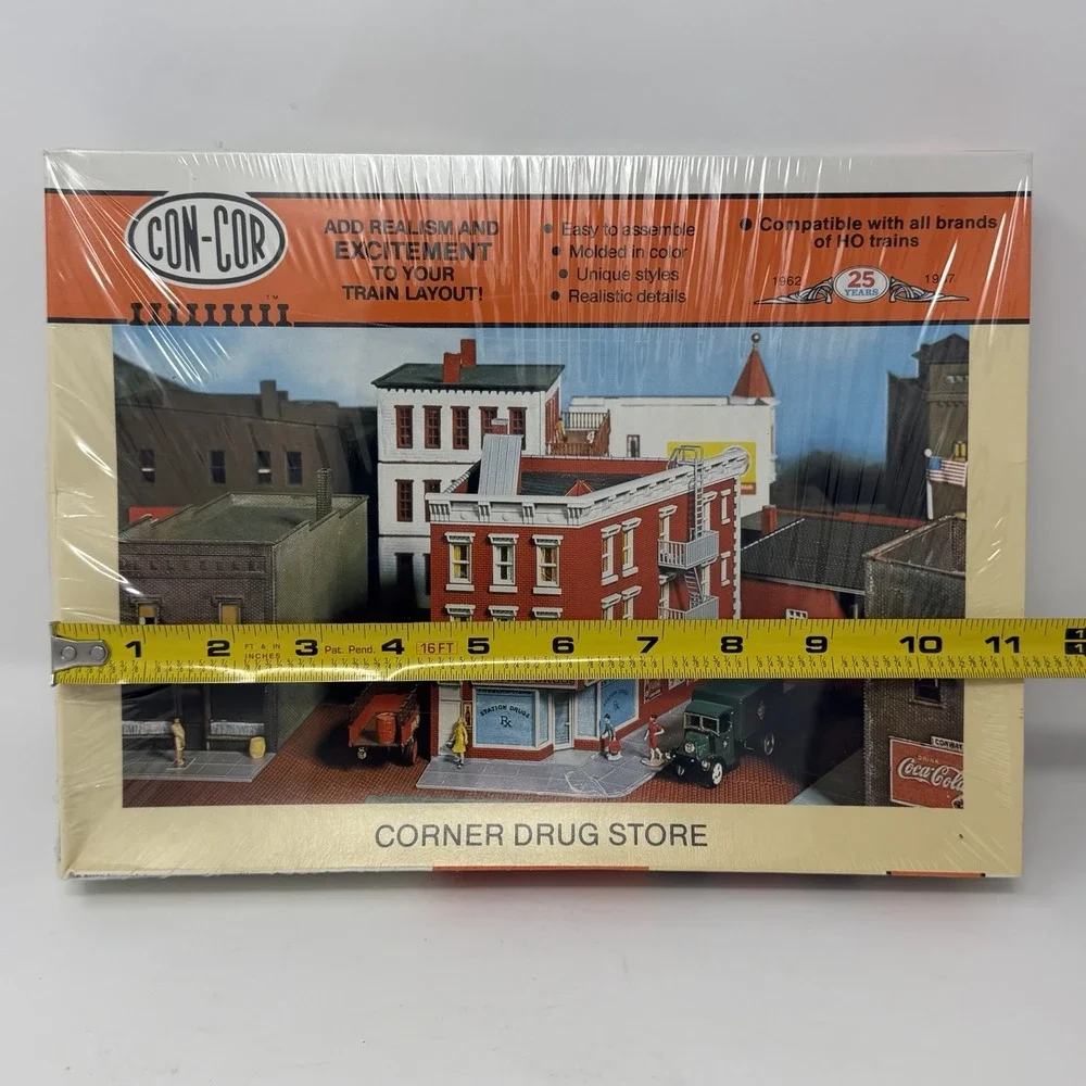 Con-cor Corner Drug Store HO Scale #911 Brand New Sealed